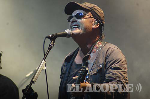 Las_Pelotas_- Zona_Rock_2010